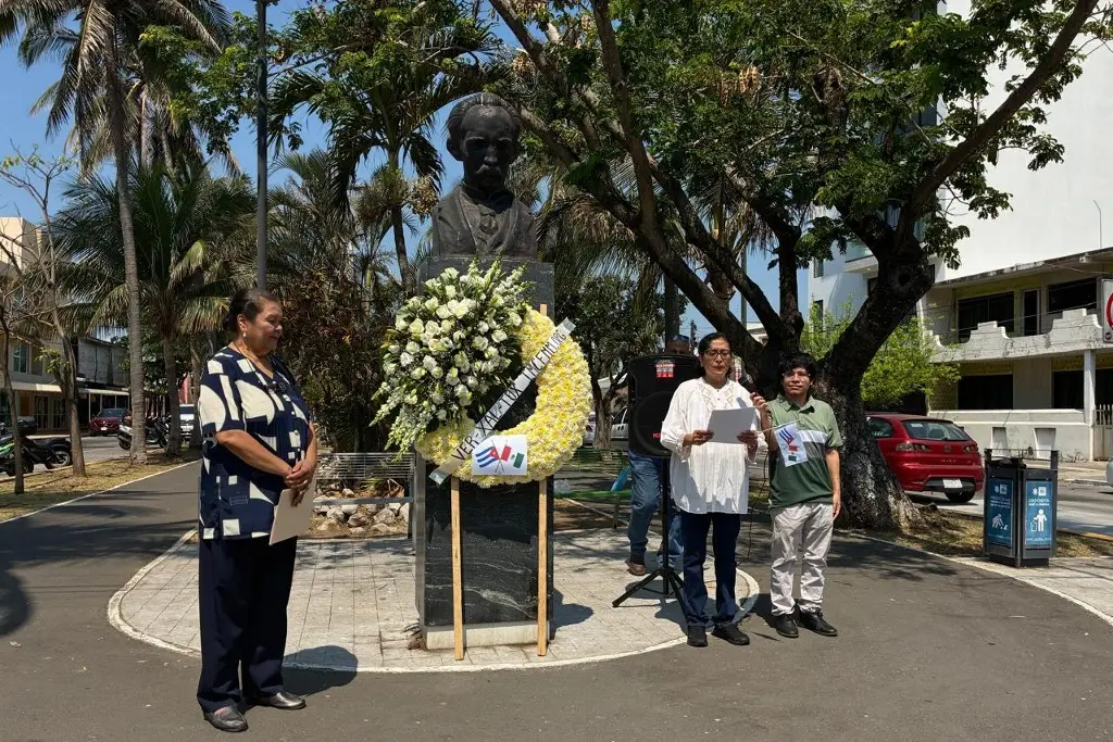 Imagen Realizan homenaje a José Martí en Veracruz 