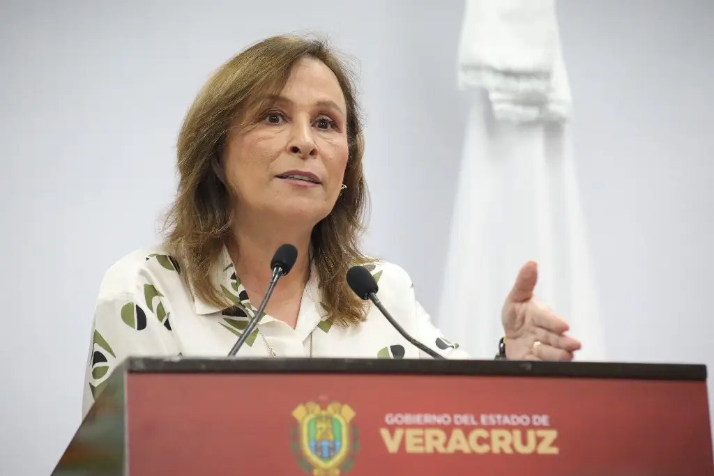 Imagen Veracruz aplicará aumento salarial federal del 9% también a maestros estatales: Nahle