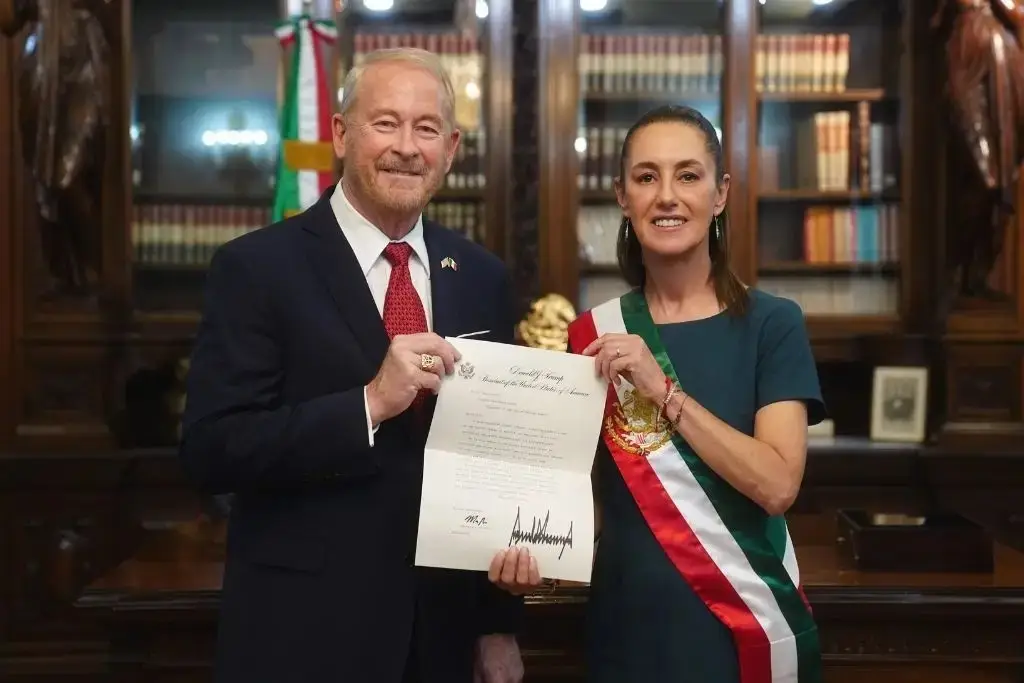 Imagen Sheinbaum prevé “muy buena relación” con Ronald Johnson embajador de EU en México