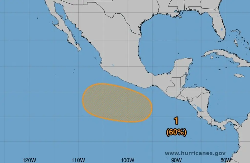 Imagen Elevan a 60% la probabilidad de desarrollo de posible ciclón