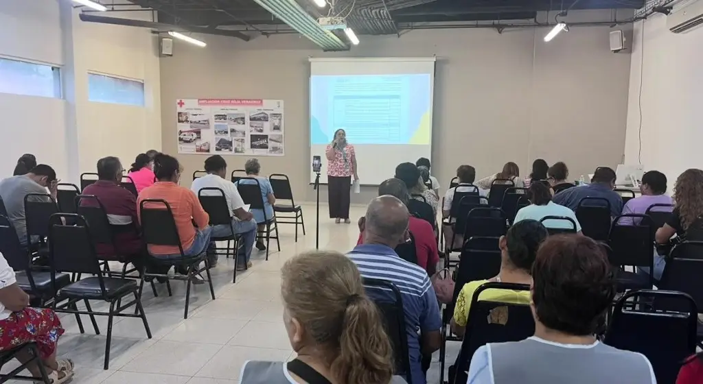 Realizan conferencia gratuita para mejorar las habilidades socioemocionales en familia 