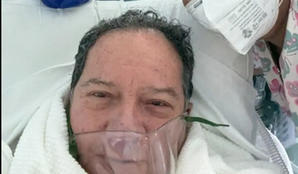 Imagen Hospitalizan de emergencia a Jorge 'Coque' Muñiz; está en terapia intermedia 