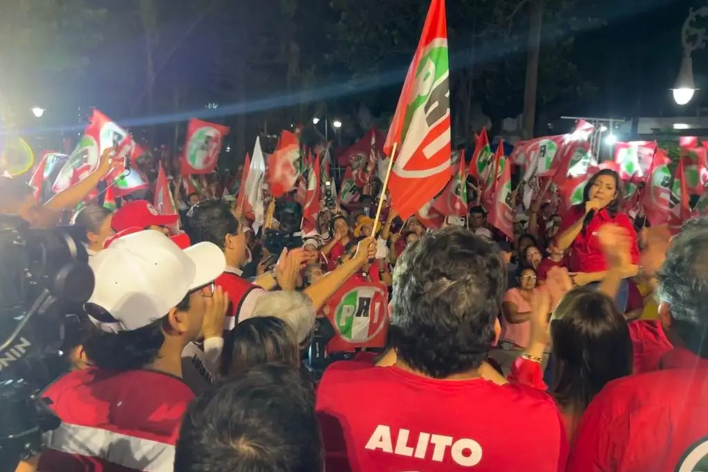 Imagen Carolina Gudiño del PRI cierra campaña en Veracruz