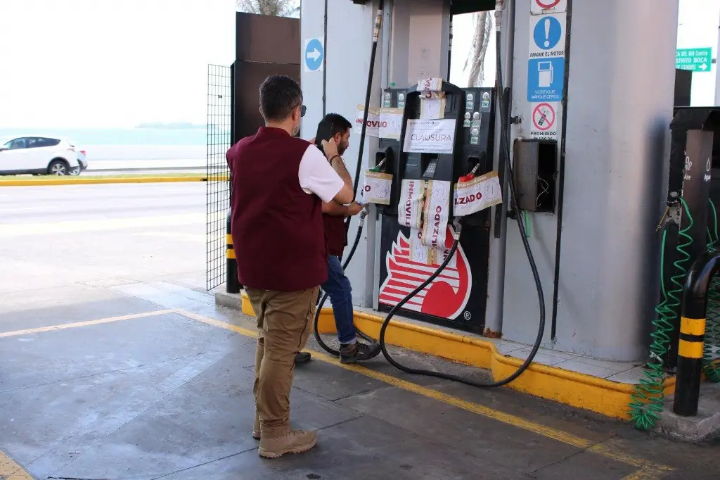 Imagen Clausuran 6 gasolineras en Veracruz 