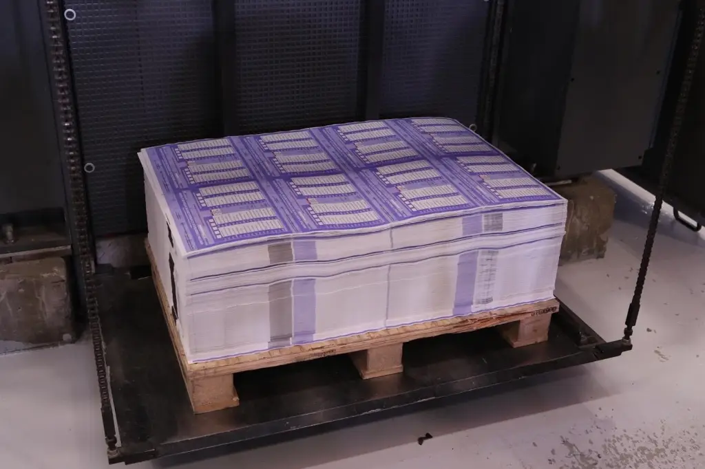 Imagen Roban cerca de 130 mil boletas para elección judicial en Chiapas