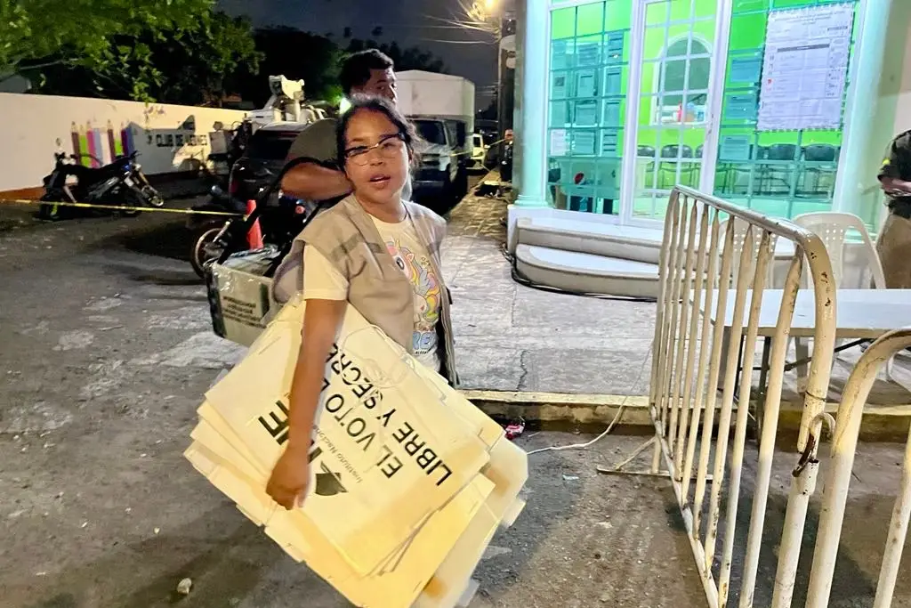 Imagen Sin incidencias de relevancia transcurre elección del Poder Judicial en Veracruz