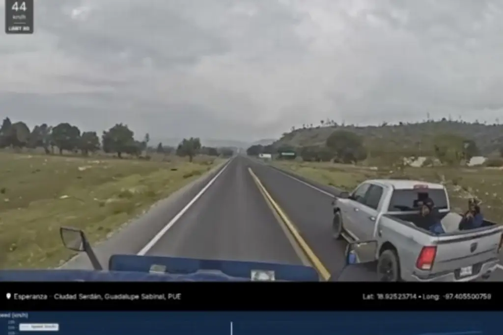 Imagen Transportista frustra intento de asalto armado en carretera Esperanza–Ciudad Serdán