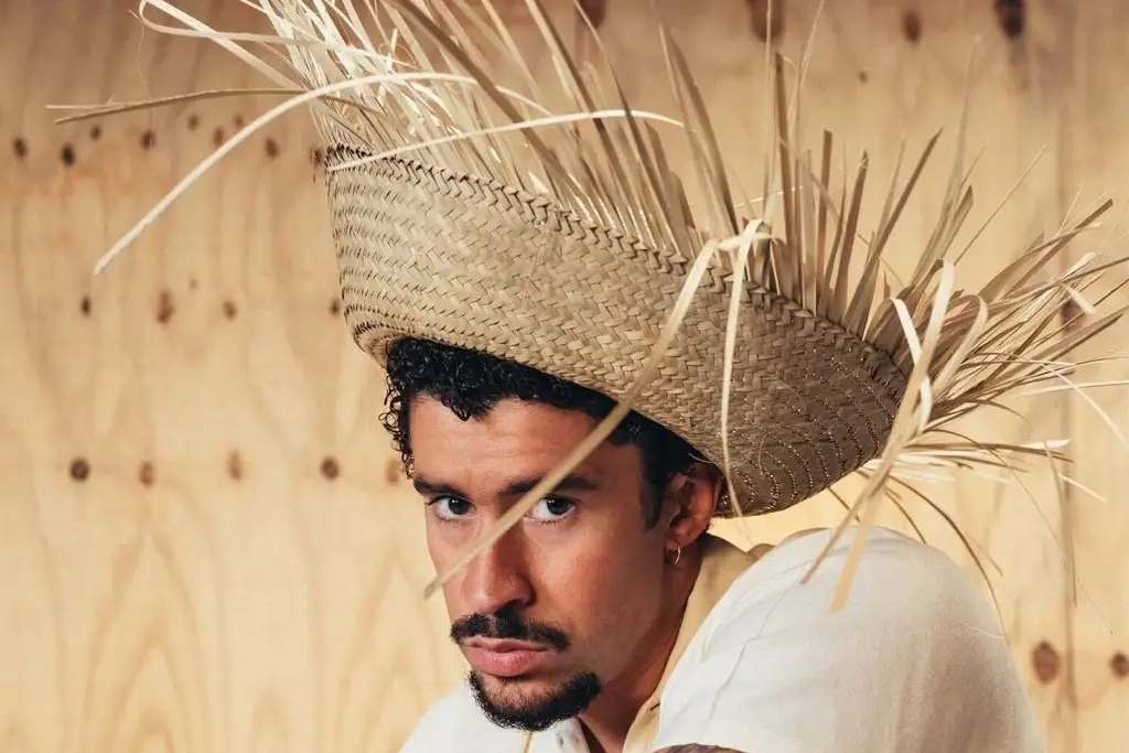 Imagen Bab Bunny rompe otro récord en las listas Billboard con tres canciones en la cima