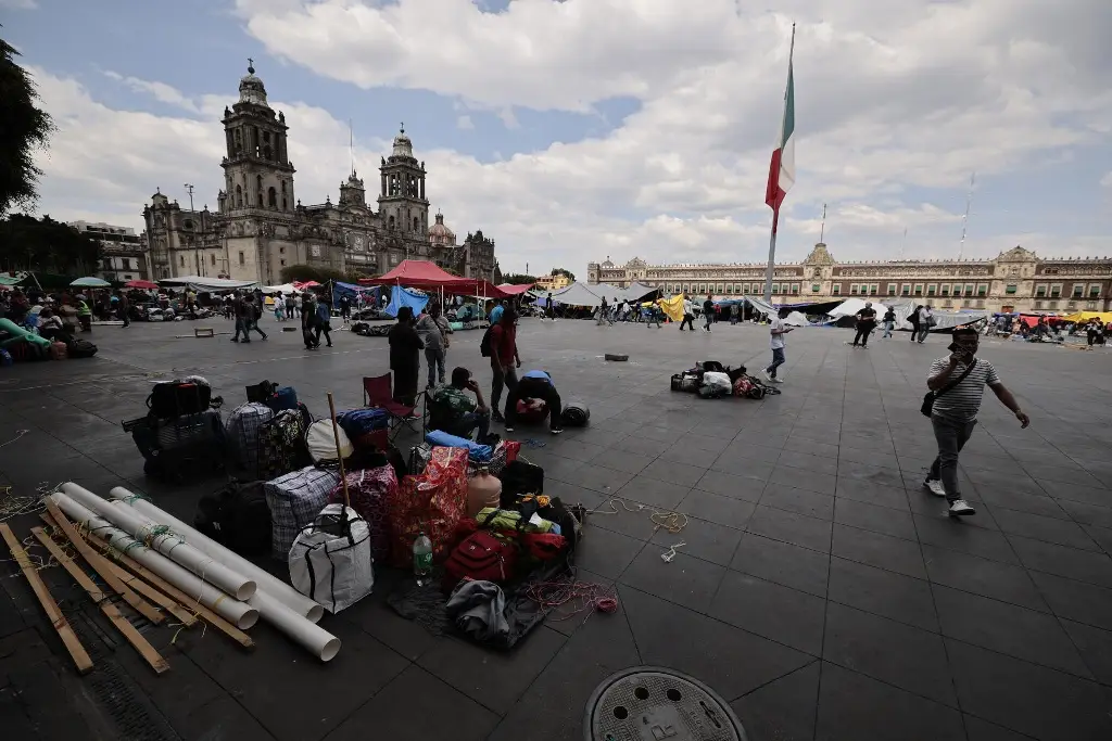Imagen Tras 24 días, la CNTE retira plantón en CDMX; advierten a Sheinbaum que volverán