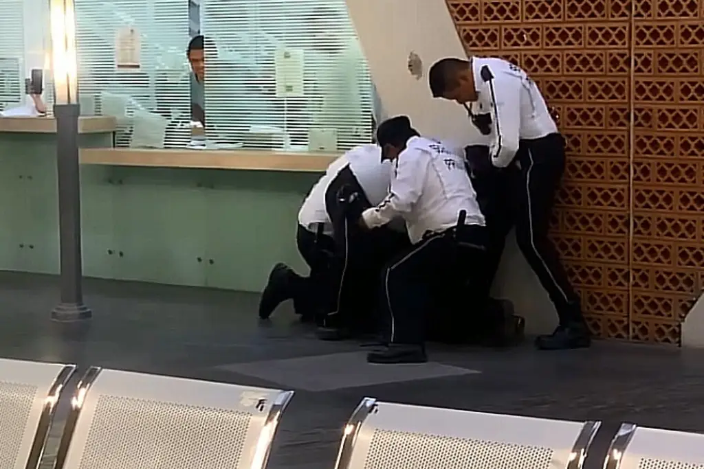 Imagen Guardias de seguridad agreden a derechohabiente en hospital del IMSS en Colima (+Video)