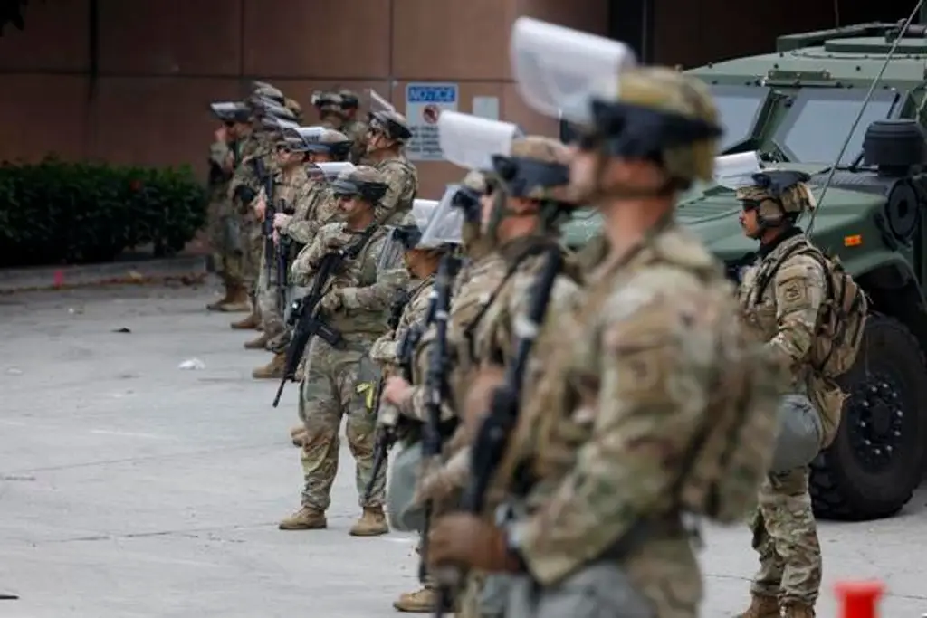 Imagen Zar de la frontera de Trump amenaza con arrestar a gobernador de California y alcaldesa de LA