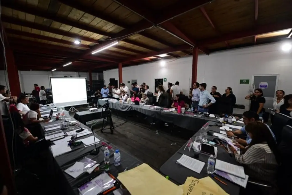 Imagen Inicia en Xalapa el recuento de votos de la elección municipal en Papantla