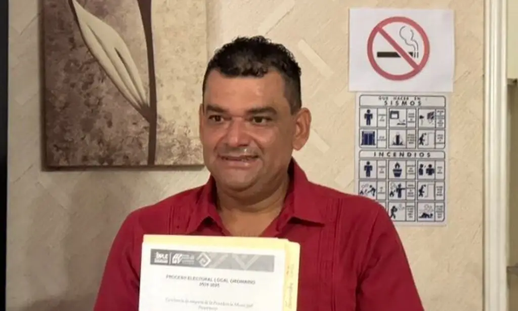 Imagen Alcalde electo de Jamapa buscará acuerdo para que policías vuelvan a portar armas 