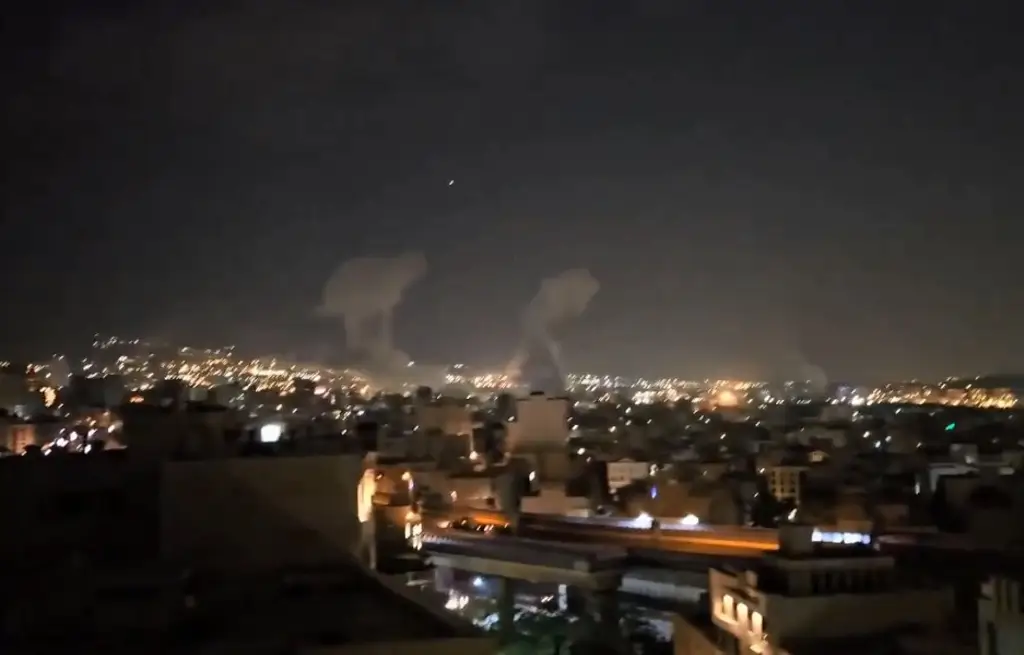 Imagen Israel ataca a Irán y declara el estado de emergencia en todo el país