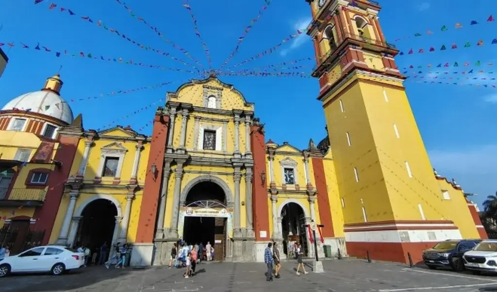 Imagen Diócesis de Orizaba festeja su 25 aniversario; así lo celebraron 
