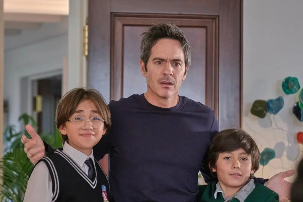 Imagen La serie 'Papá Soltero' reflexiona sobre el papel del progenitor en la familia moderna