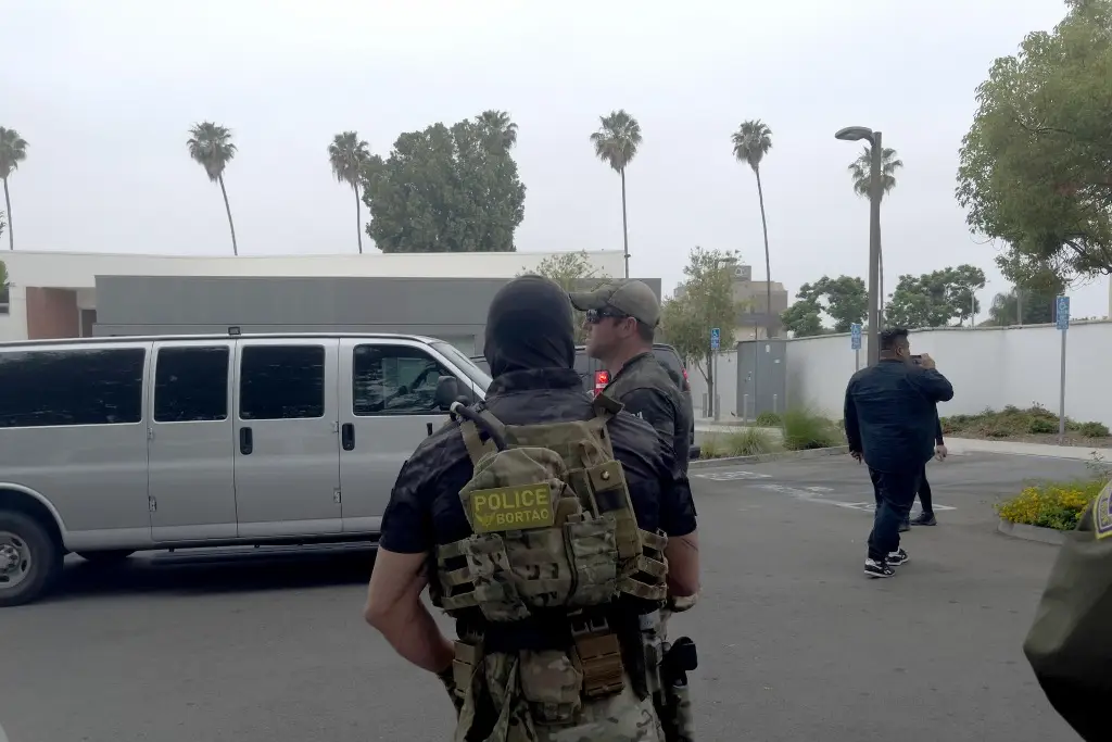 Imagen Indocumentados detenidos en Los Ángeles denuncian trato inhumano en cárcel migratoria