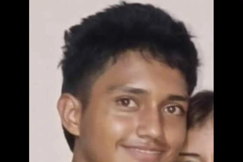 Imagen Desaparece adolescente de 17 años en Boca del Río 