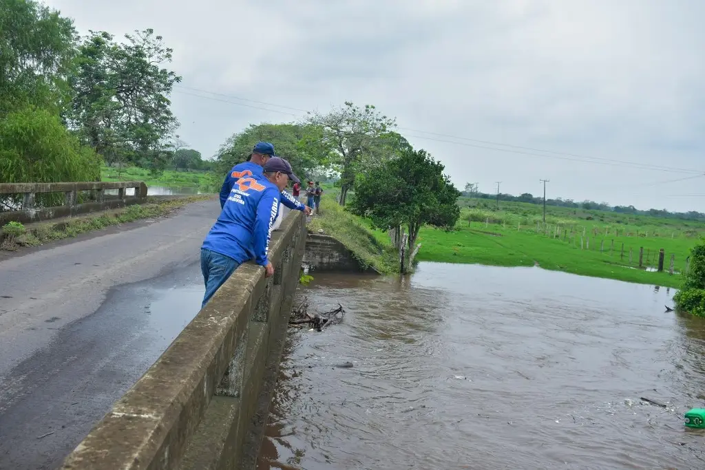 Imagen Habilitan albergues en Tlaxlicoyan por la temporada de lluvias