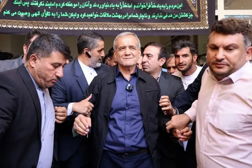 Imagen El presidente iraní declara que la guerra con Israel ha terminado