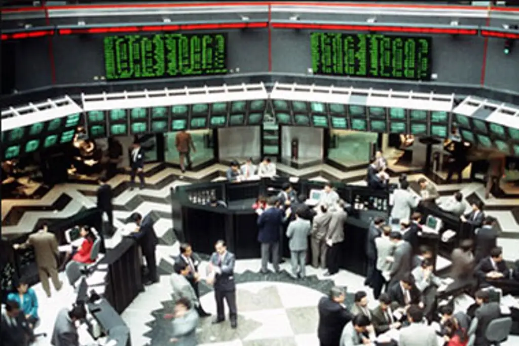 Imagen Bolsa mexicana repunta este martes; sube 1.15% en línea con mercados de EU
