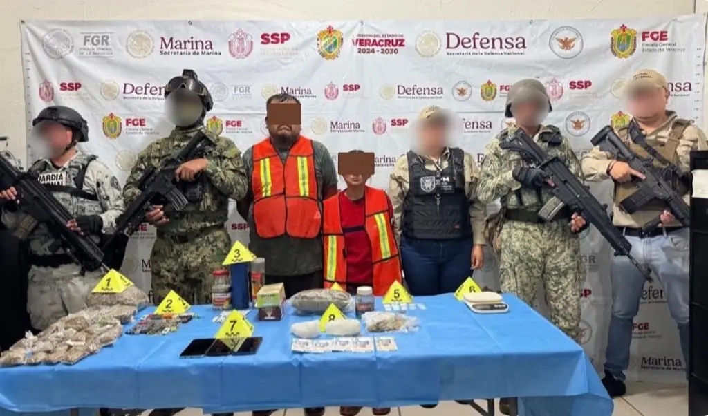 Imagen Detienen a pareja con drogas en Ixhuatlán del Café 