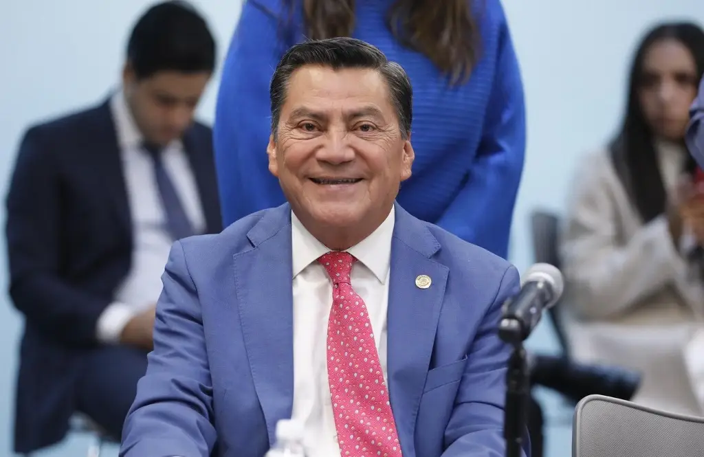 Imagen 'La 4T es la dictadura más democrática que he conocido': Óscar Cantón, senador de Morena