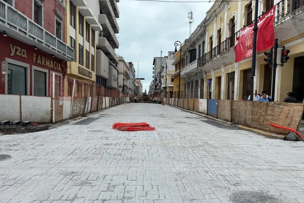 Imagen En esta fecha terminan las obras de pavimentación del centro de Veracruz