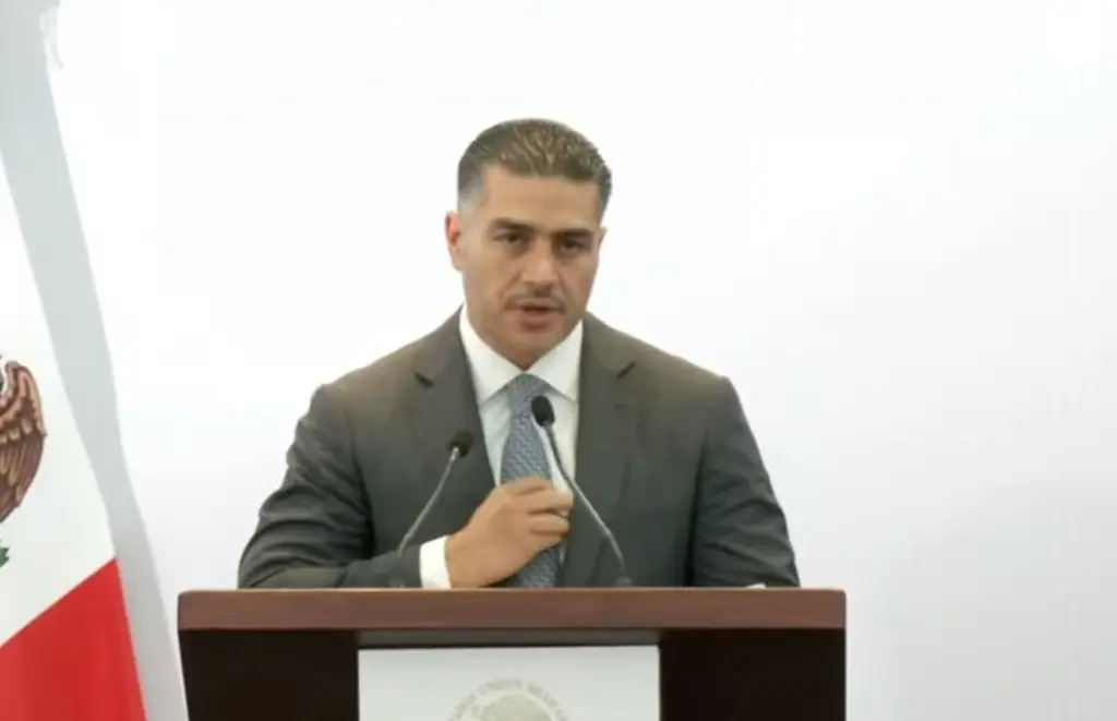 Imagen Harfuch anuncia desmantelamiento de red dedicada al 'huachicoleo'