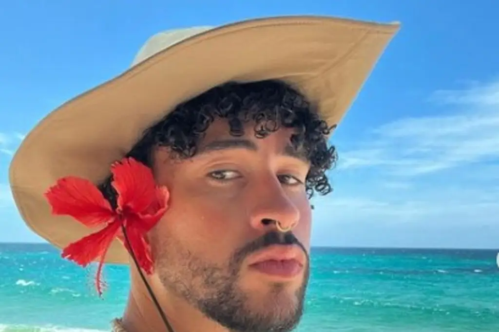 La música de Bad Bunny activa neurotransmisores como placer y euforia, según un estudio