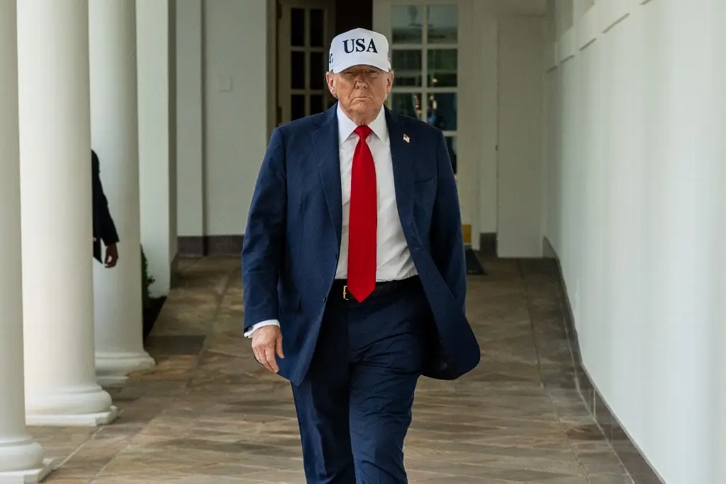 Imagen Trump se regocija de su plan fiscal en la apertura del 250 aniversario de EU