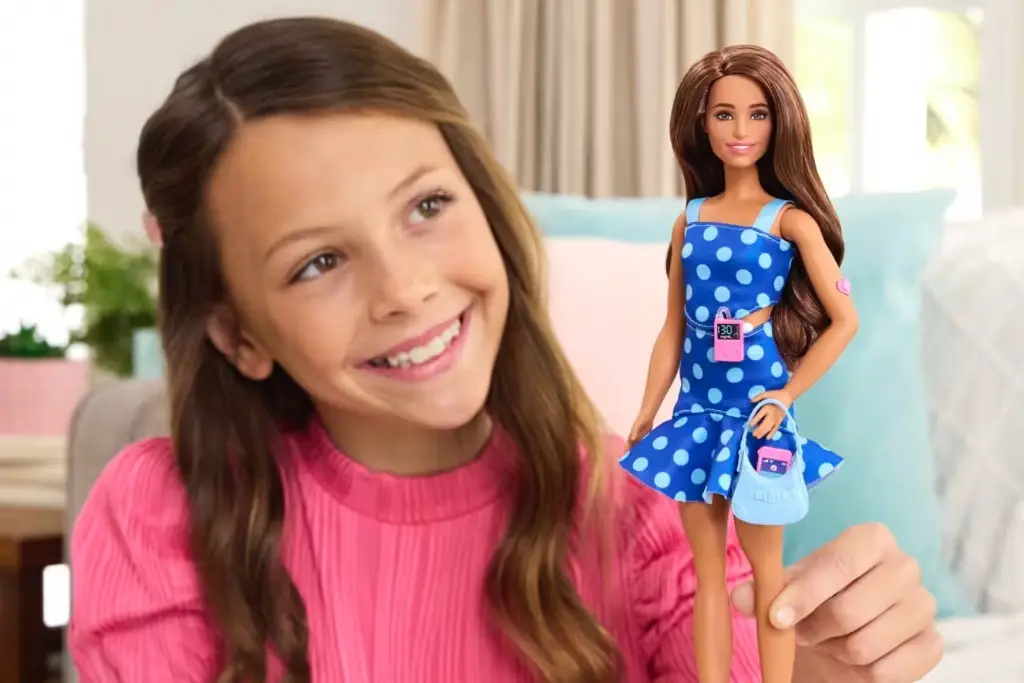 Imagen Presentan muñeca Barbie con diabetes tipo 1