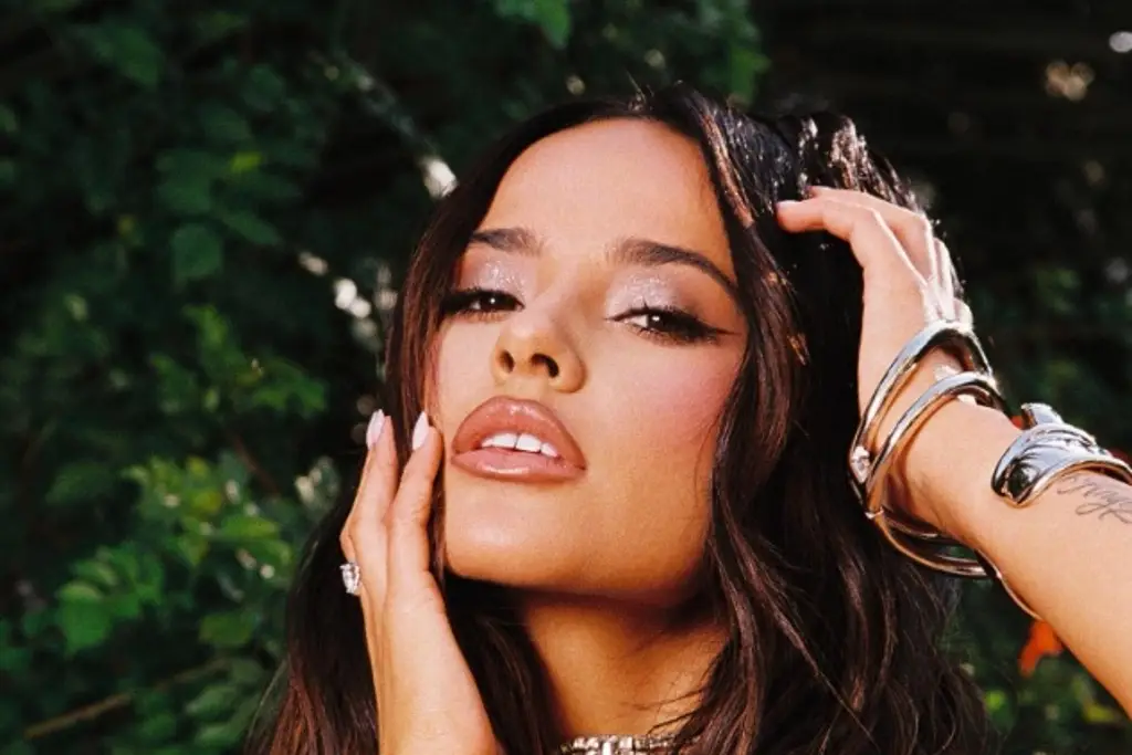 Imagen Becky G se lanza contra la política migratoria de Donald Trump 