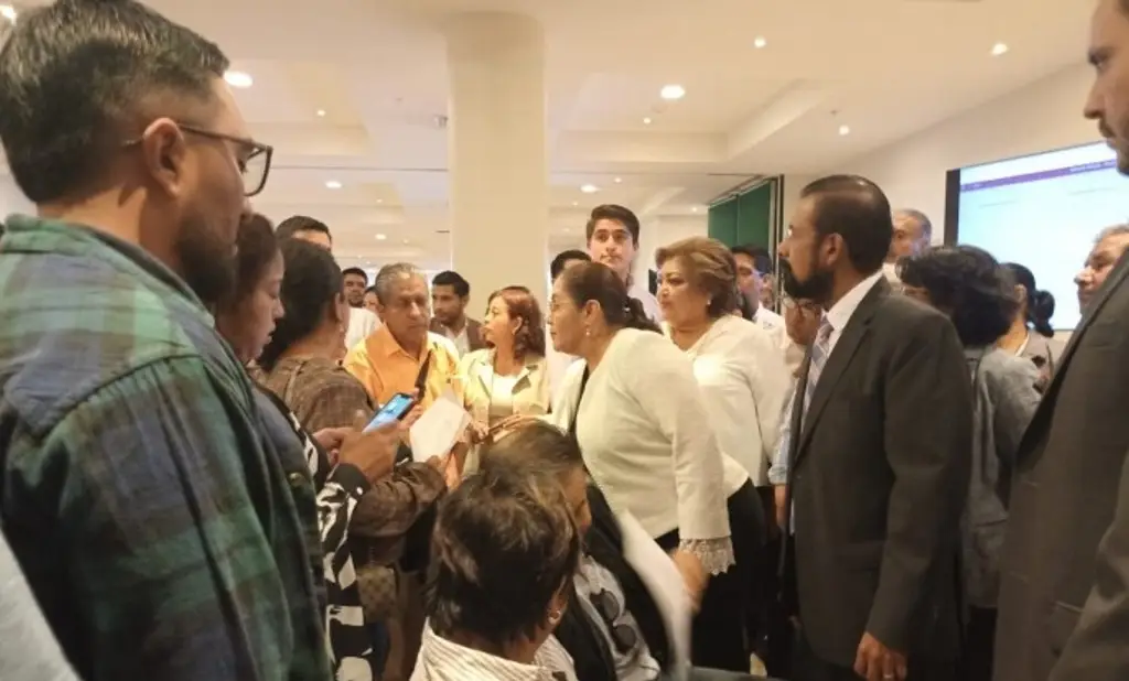 Imagen SEV anuncia cambios de centros de trabajo de docentes en Veracruz