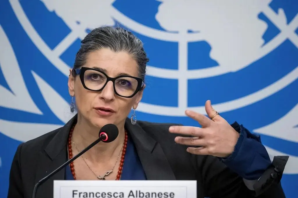 Imagen EU se lanza contra relatora especial de la ONU en Gaza y le impone sanciones