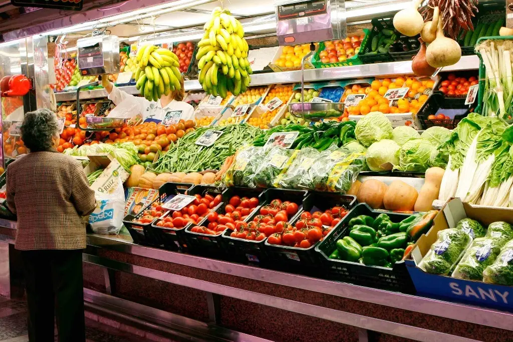 Imagen Se 'frena' inflación en Argentina durante junio, precios quedaron por debajo del pronóstico