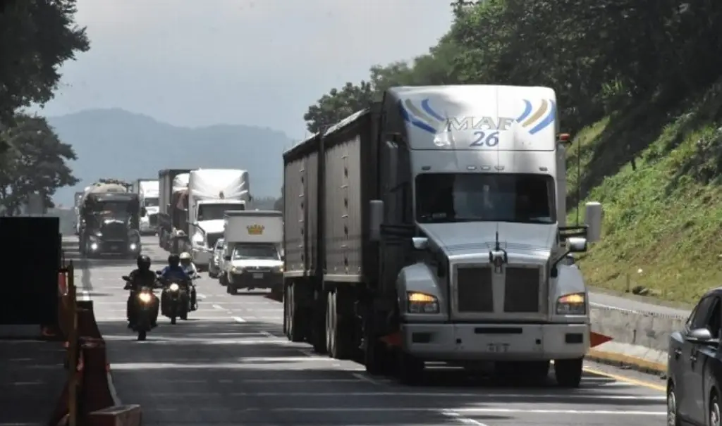 Imagen Asaltos llevan a crisis del transporte público en la zona centro, 'todos estamos en riesgo': Amotac