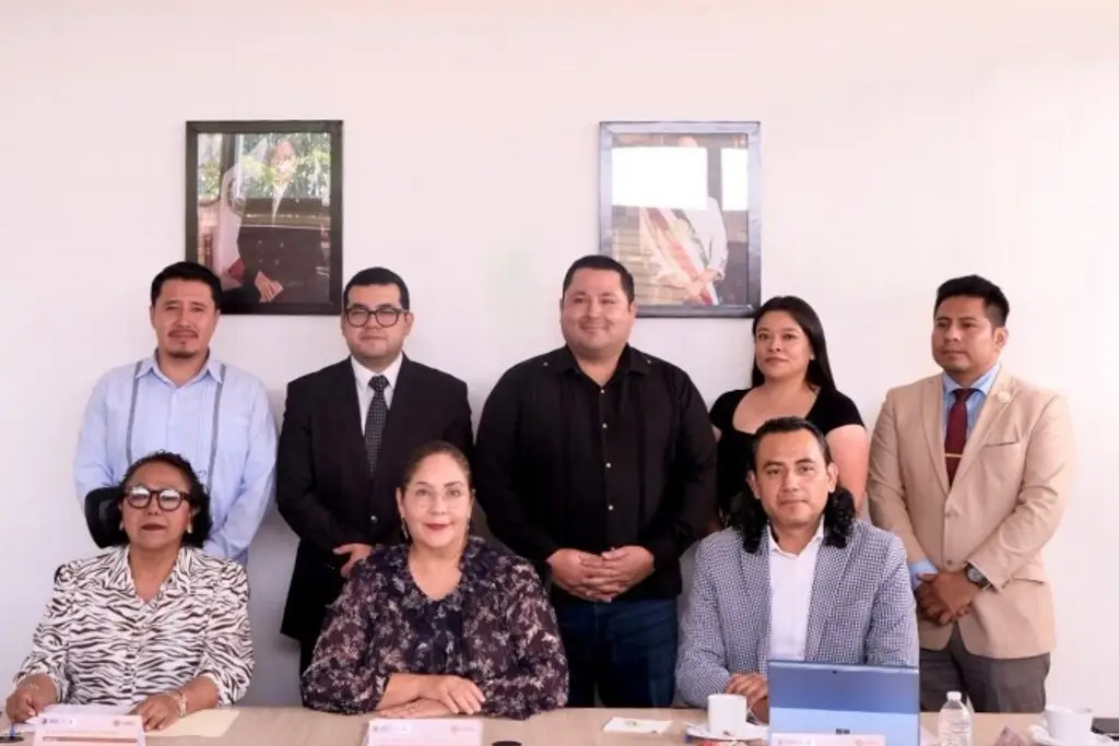 Imagen Ratifican a Lorena Martínez Cabrera como directora del Cobaev