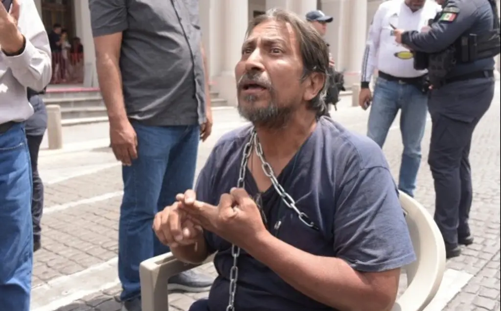 Imagen '¿Dónde está el estado cuando más se le necesita?': Ciudadano en huelga de hambre en Xalapa