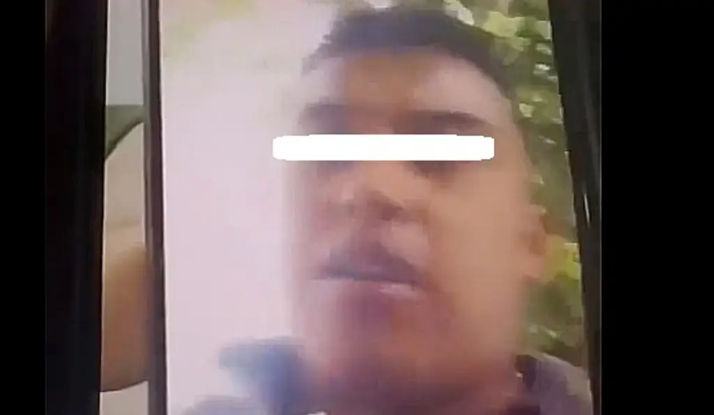Imagen Filtran video de Andre Jared 'N' al cortar la cabeza de un hombre en Coatepec, Veracruz