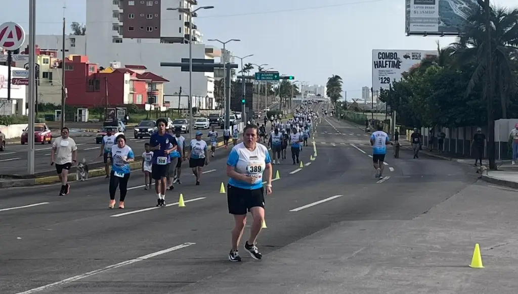 Imagen Realizaron la 4a carrera de Santa Ana en Boca del Río 