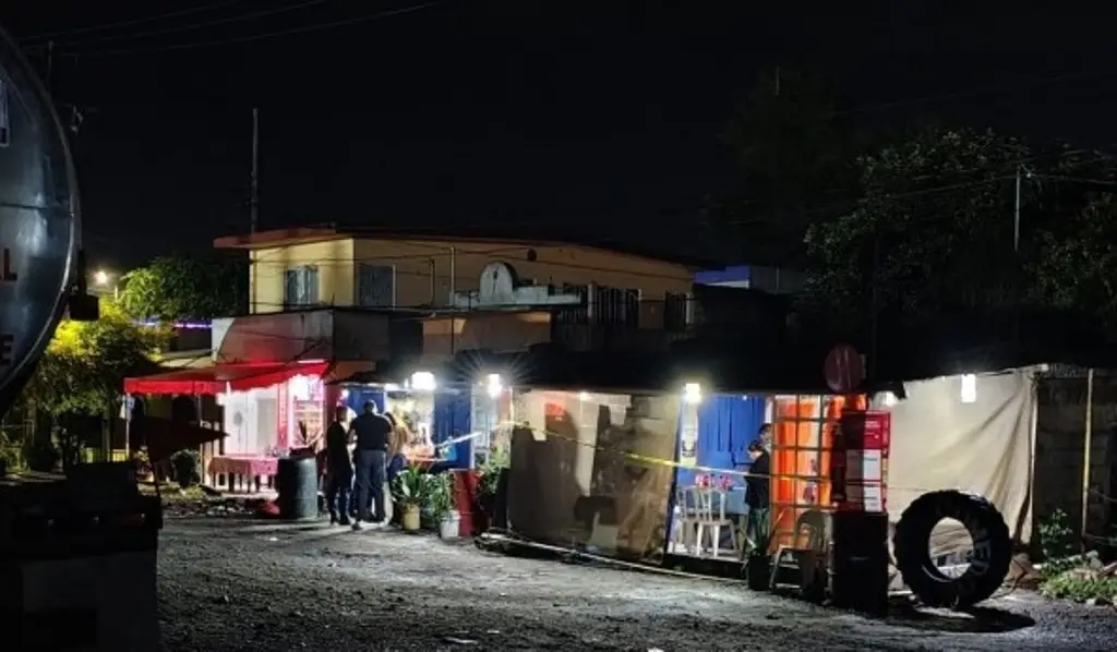 Imagen Asesinan a mujer en comedor a orillas de autopista de Veracruz