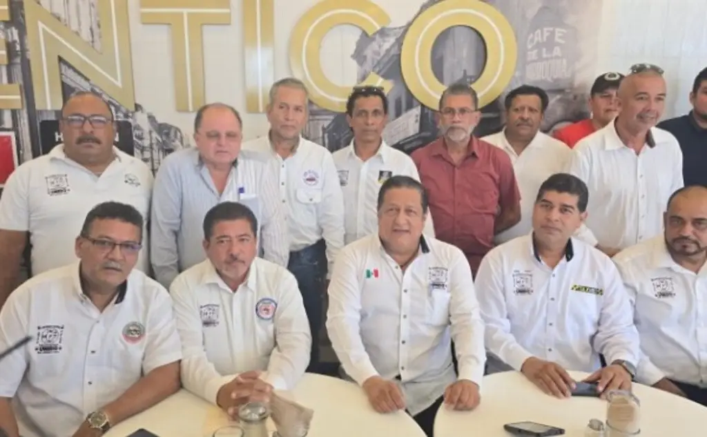 Imagen Taxistas respaldan tarifas publicadas por el gobierno de Veracruz; ¿Lo respetarán? 