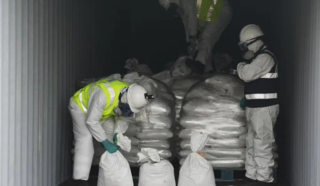 Imagen Incauta Perú cargamento ilegal de mercurio enviado de México a Bolivia