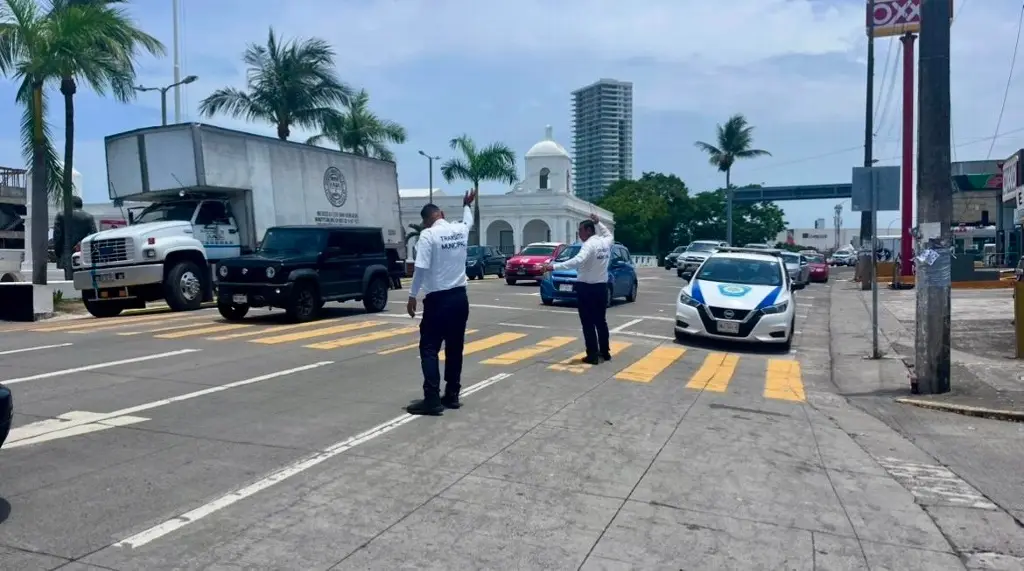 Imagen Taxistas retiran bloqueos en Veracruz-Boca del Río, tras acuerdo con autoridades