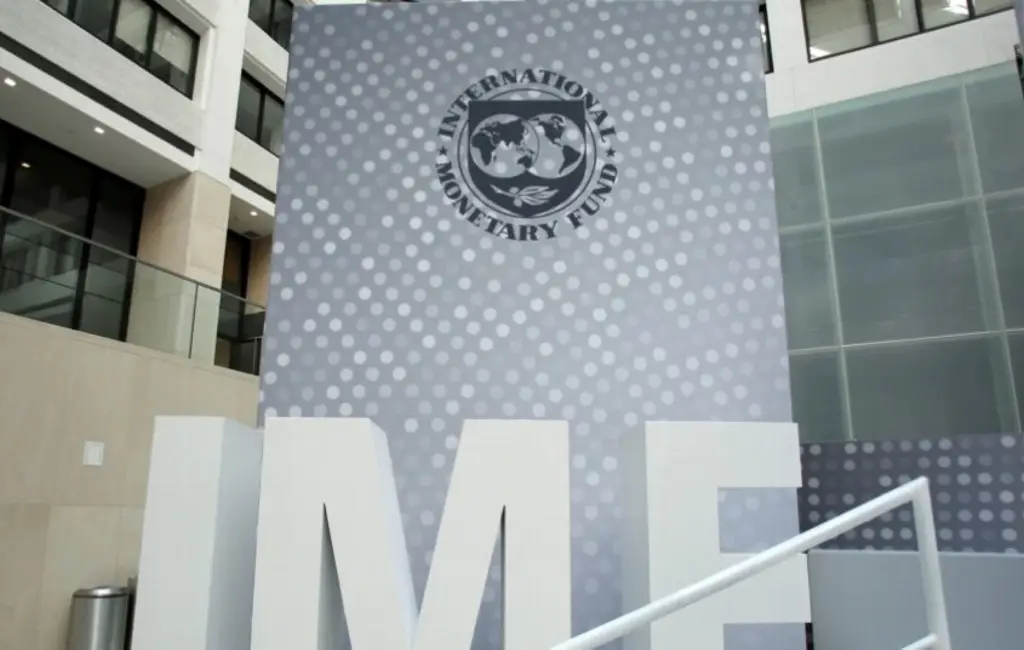 Imagen FMI revisa al alza expectativa de crecimiento de México de -0.3% a 0.2% 