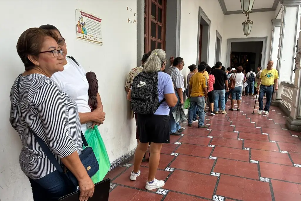 Imagen Vienen de otros estados a Veracruz para tramitar CURP biométrica, no es obligatoria: Registro Civil