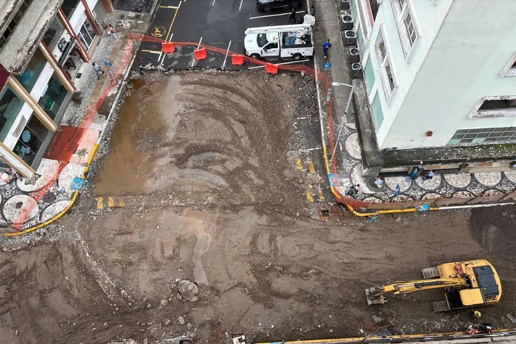 Imagen Apagones y fallas de telefonía e Internet, ocasionan obras del centro de Veracruz