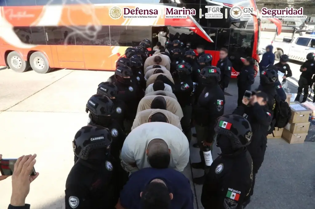Imagen 10 detenidos con armas en Sinaloa tras operativos en Navolato y Culiacán