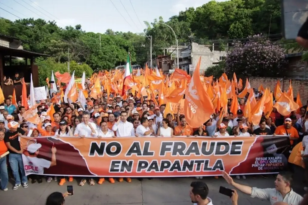 Imagen Marchan contra supuesto fraude electoral en Papantla, Veracruz